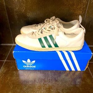 Adidas Sneaker